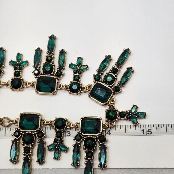 Art Deco Style Green Rhinestone Statement Necklace Gold Tone Costume Jewelry - Picture 5 of 6